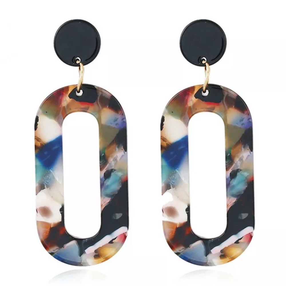 statement dangle earrings 🖤 - Picture 2 of 2